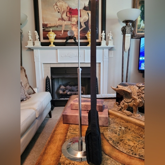 Vera Bradley black quilted crossbody - Picture 3 of 7